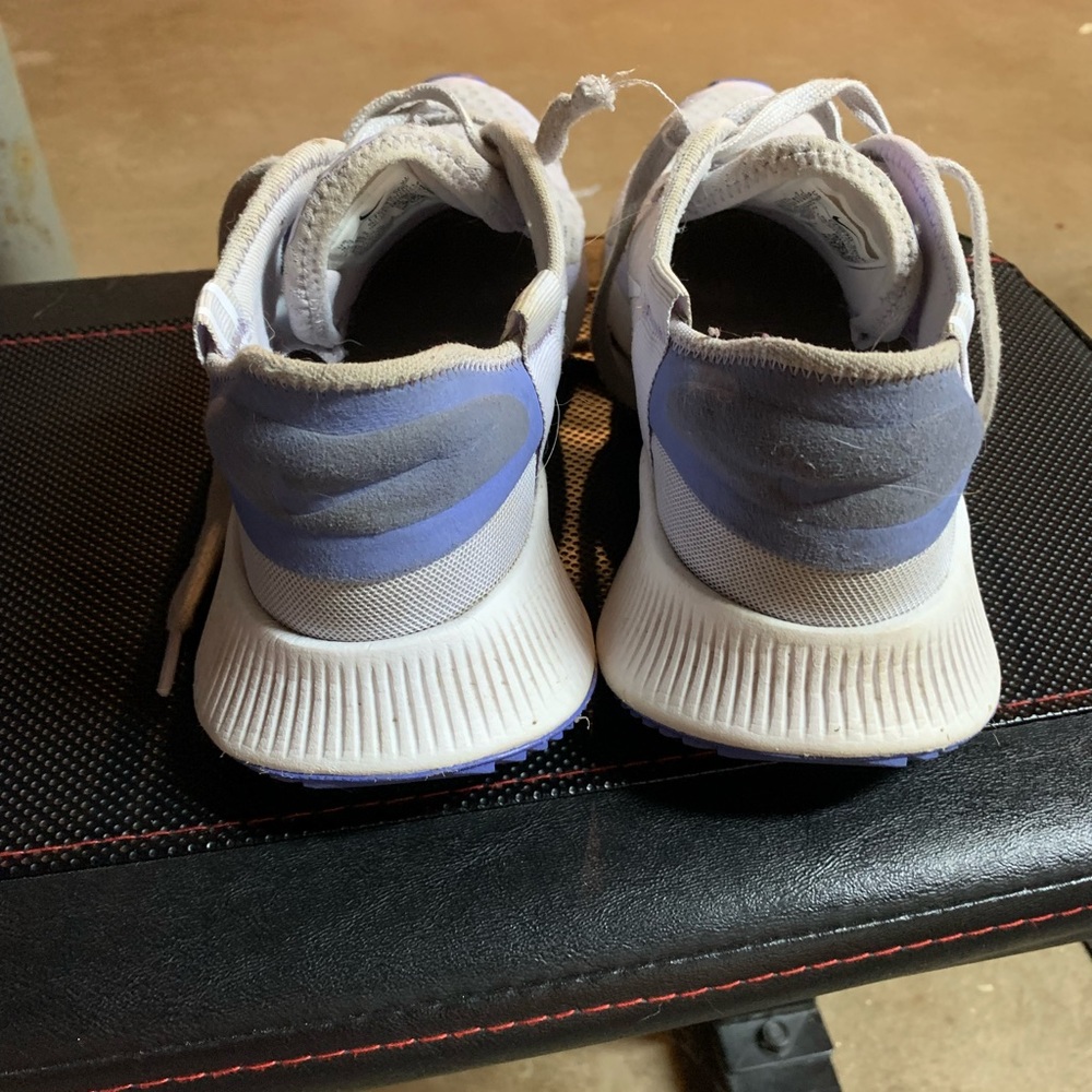 Nike Sneakers - Picture 2 of 6